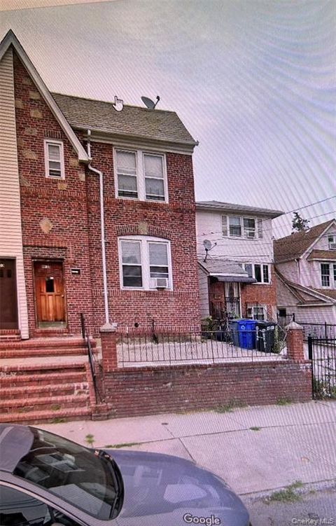 90-35 198th Street Hollis NY 11423