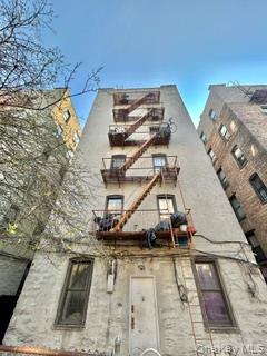 1209-1215 Elder Avenue
