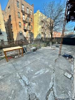 1209-1215 Elder Avenue