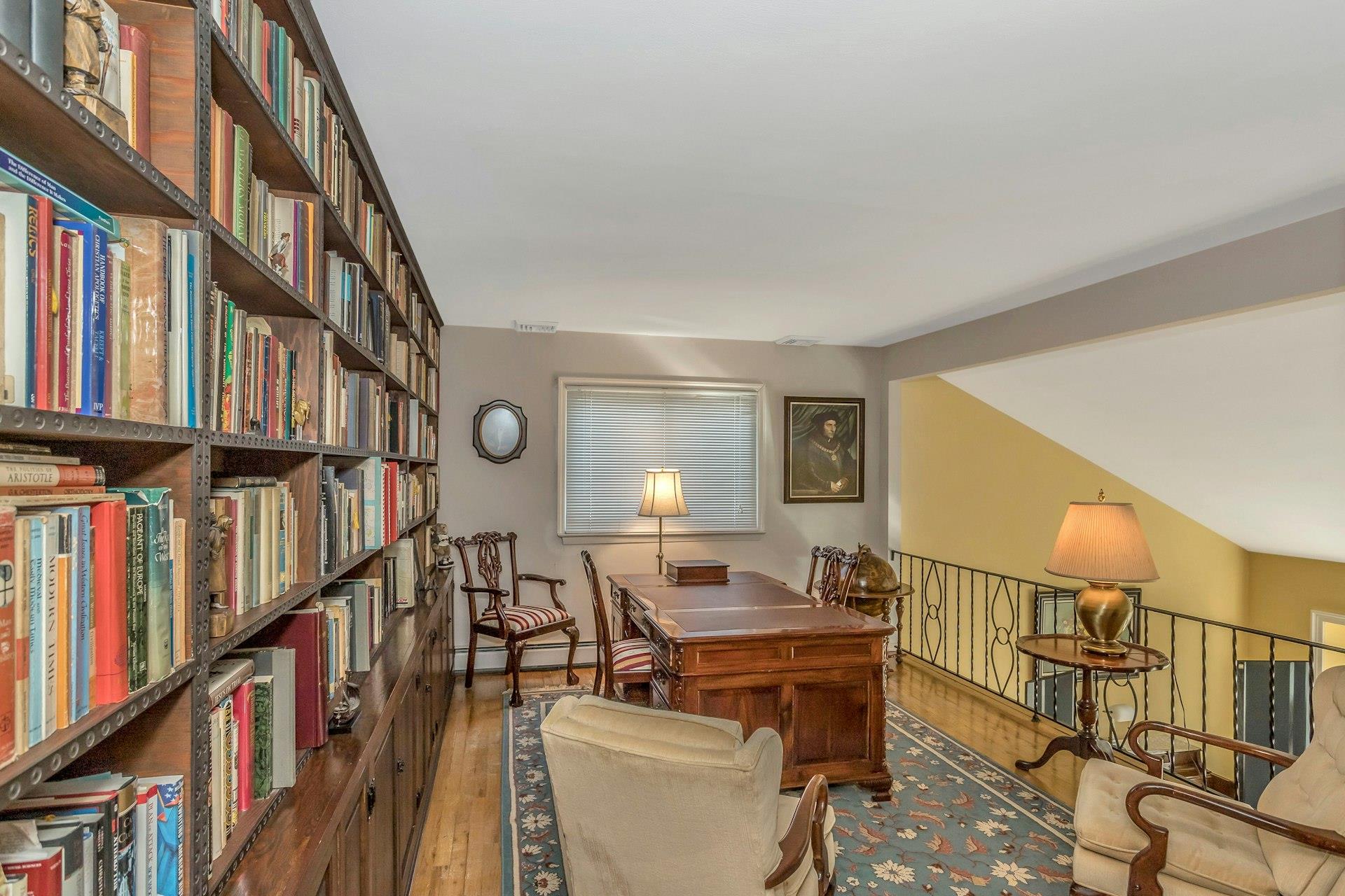 27 Sioux Drive, Commack, New York image 16