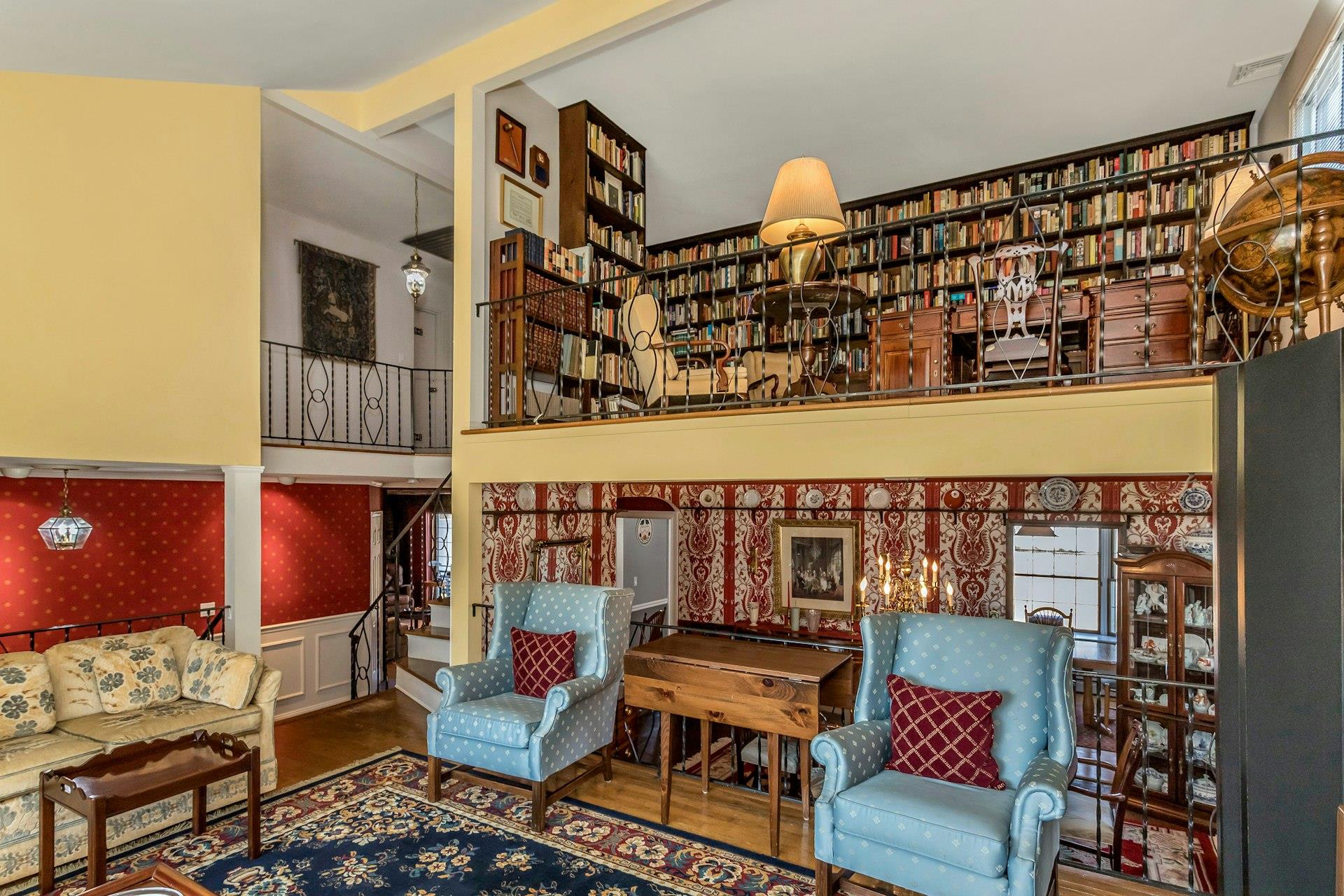 27 Sioux Drive, Commack, New York image 5