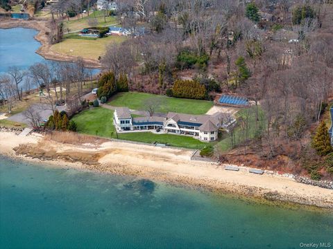 33 Beach Road Northport NY 11768