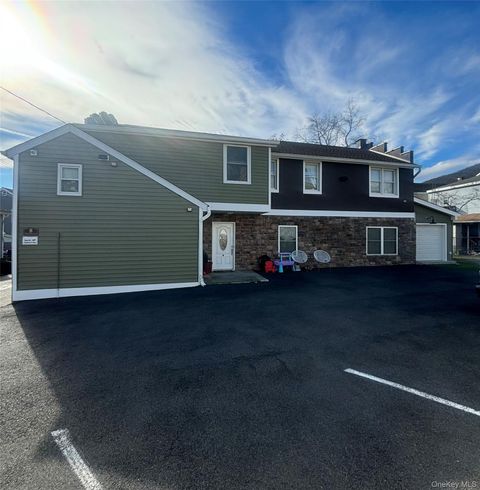 8 McCullums Lane Highland Falls NY 10928