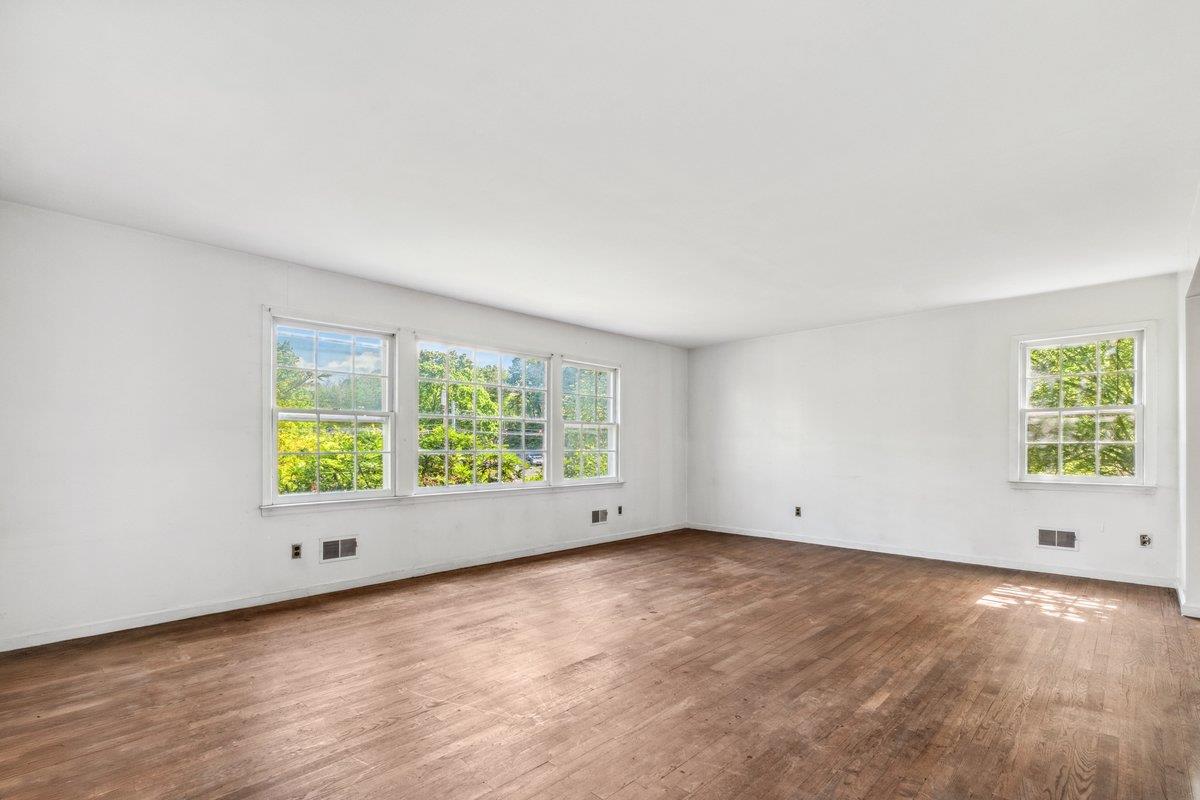 495 Stratton Road