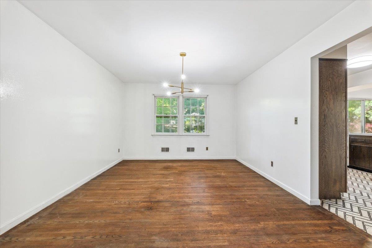 495 Stratton Road