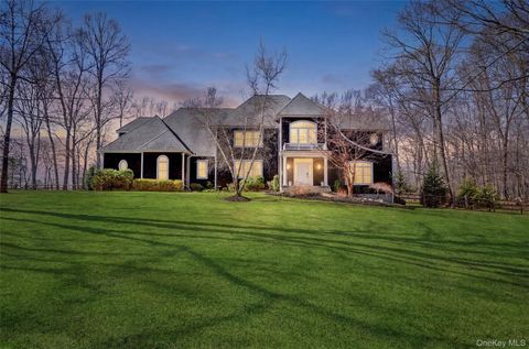 Homes For Sale - 1359 Rustic Ridge Court<br/> Yorktown Heights, NY 10598