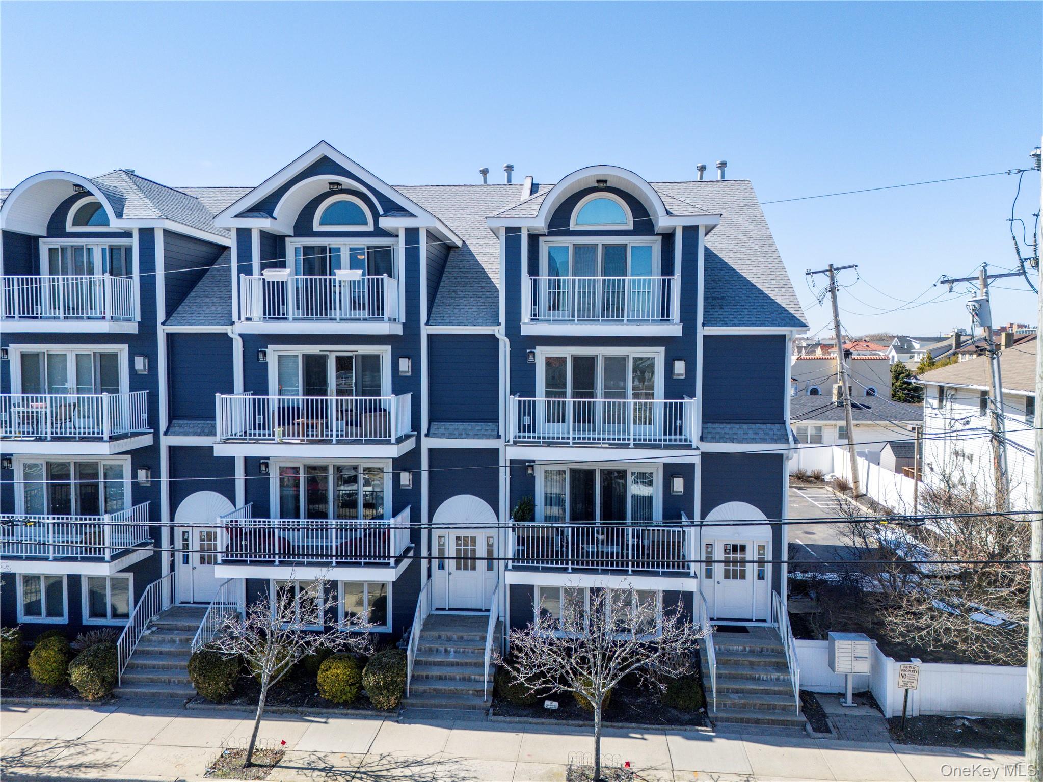 159 Monroe Boulevard Upper