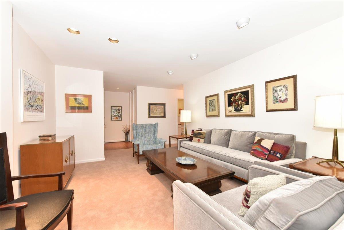 30 Barstow Road #3-A, Great Neck, New York image 11