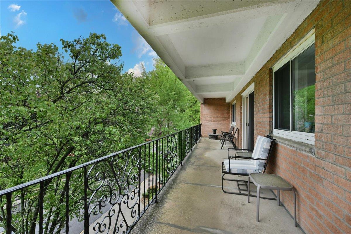 30 Barstow Road #3-A, Great Neck, New York image 3