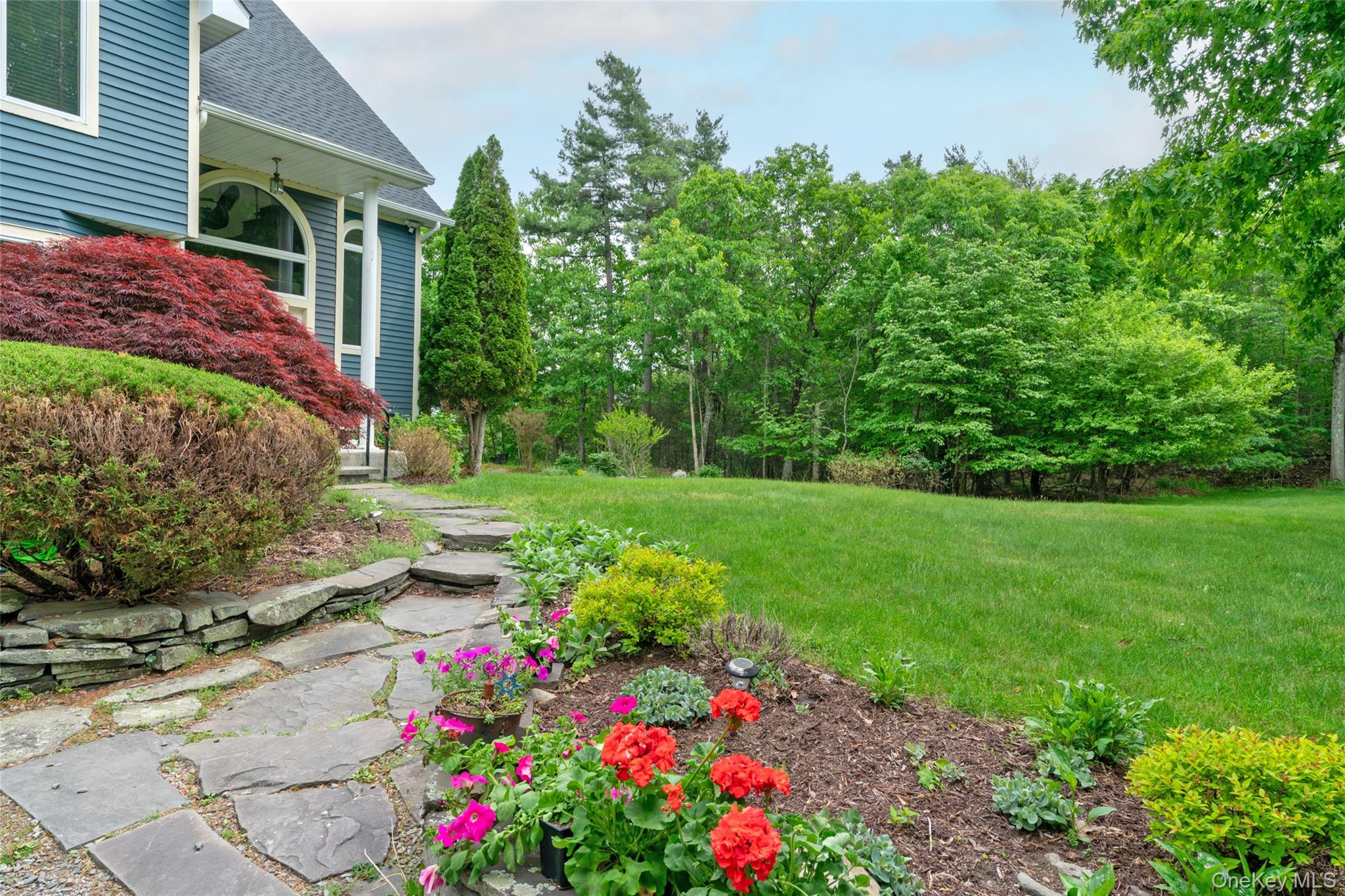 828 West Saugerties Woodstock Road