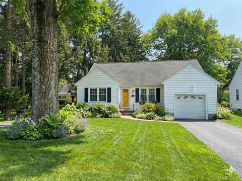 Apartment For Sale - 102 Fairview Avenue<br/> Ulster County, Kingston, NY 12401