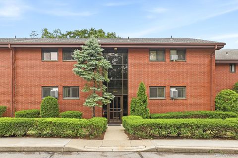Condo For Sale - 70 West Street #B11<br/> Harrison, NY 10528