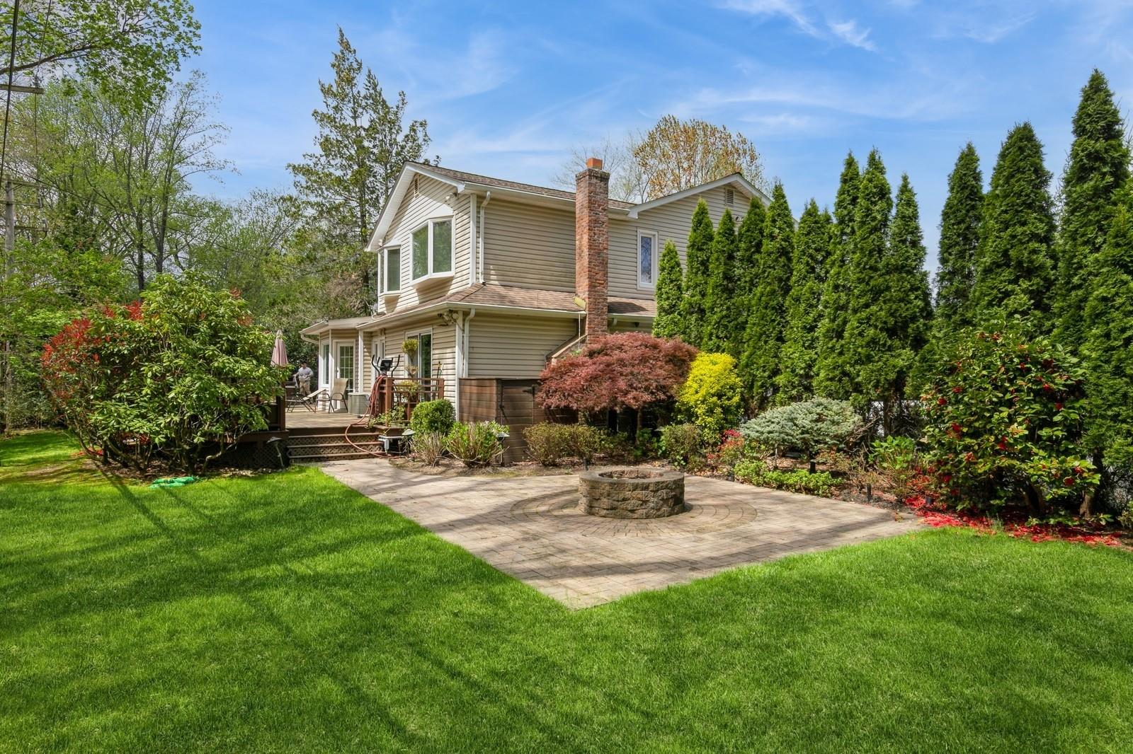 165 Tara Drive, Roslyn, New York image 30