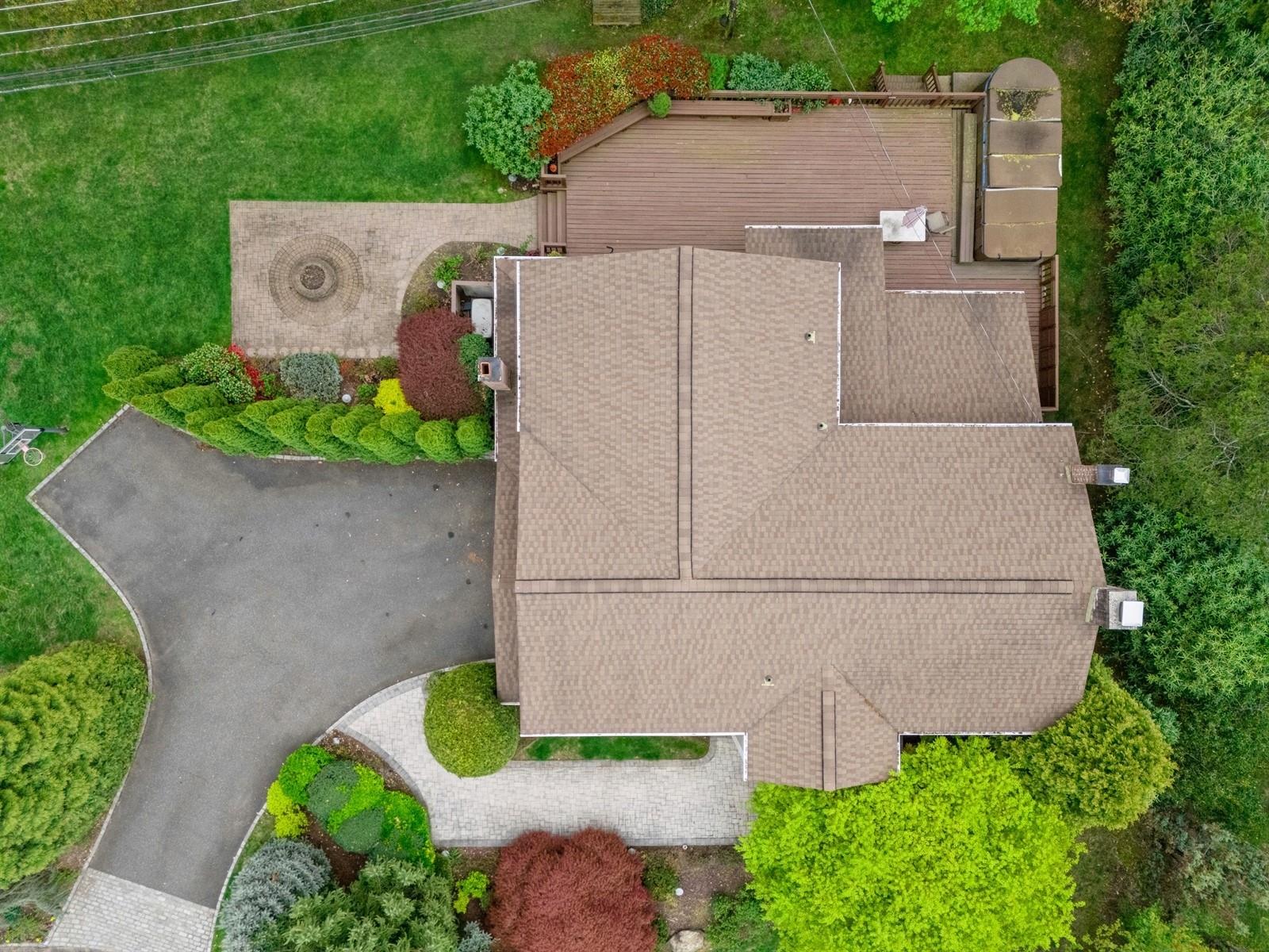 165 Tara Drive, Roslyn, New York image 35