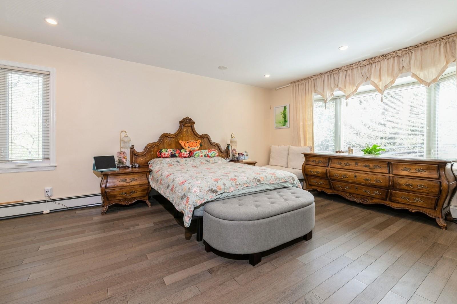 165 Tara Drive, Roslyn, New York image 15