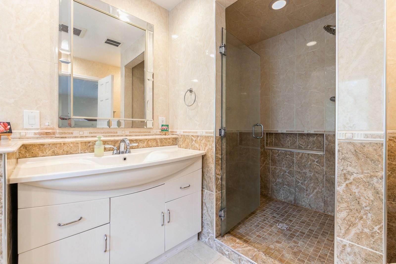165 Tara Drive, Roslyn, New York image 19