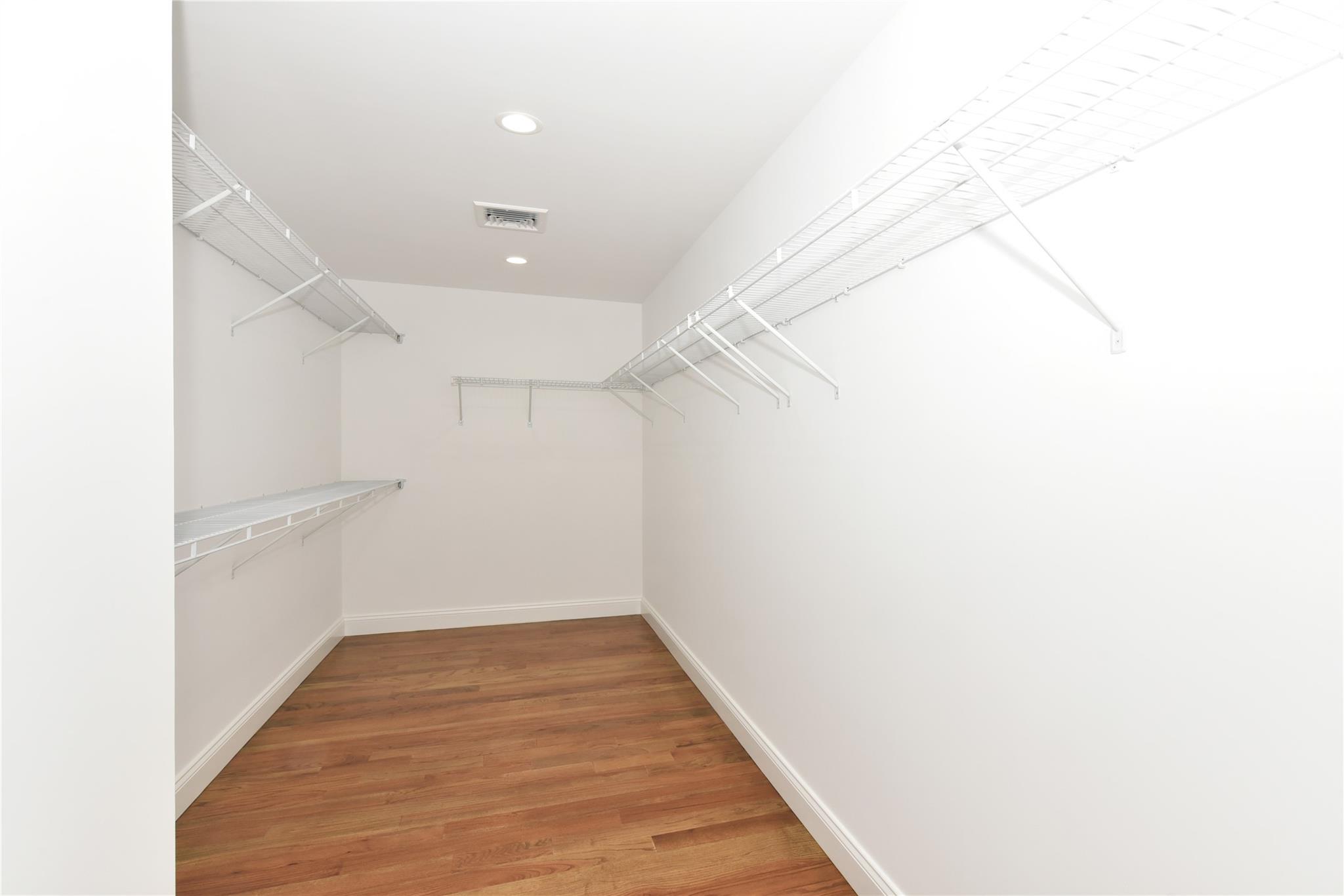 749 Evelyn Avenue, Bellmore, New York image 21