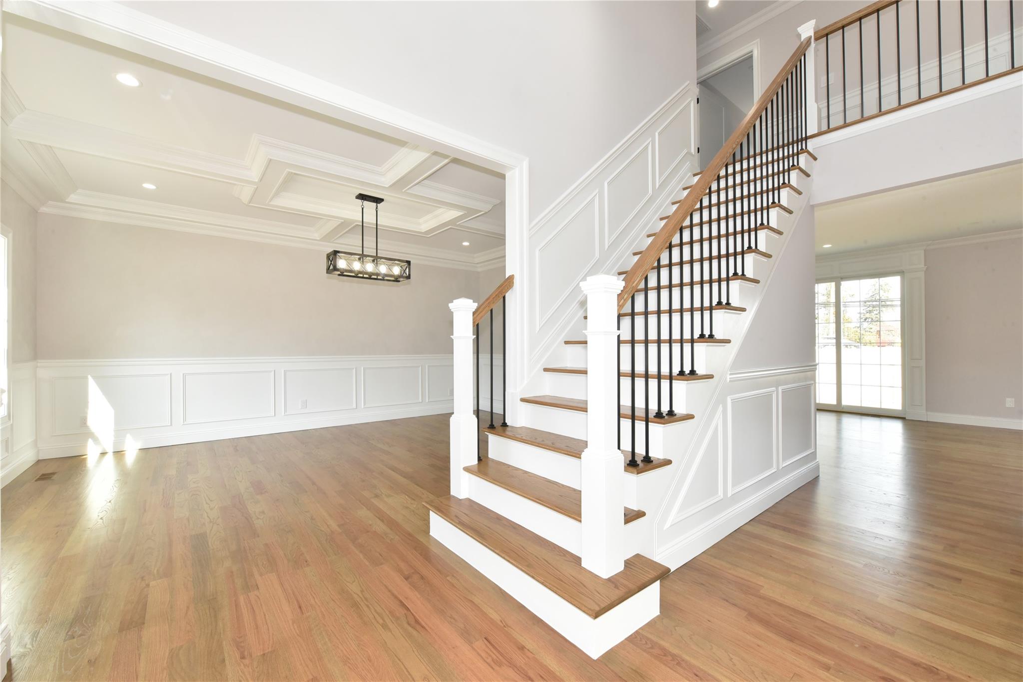 749 Evelyn Avenue, Bellmore, New York image 5