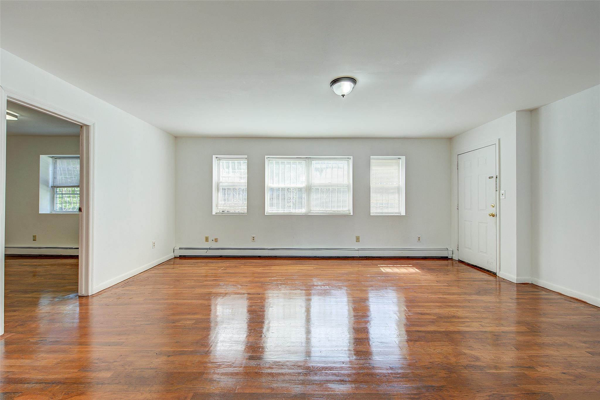 39-32 54th Street