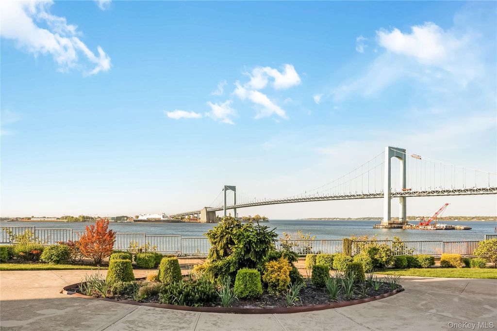 Photo of 162-41 Powells Cove Boulevard #6S, Beechhurst, NY 11357 (MLS # 994945)