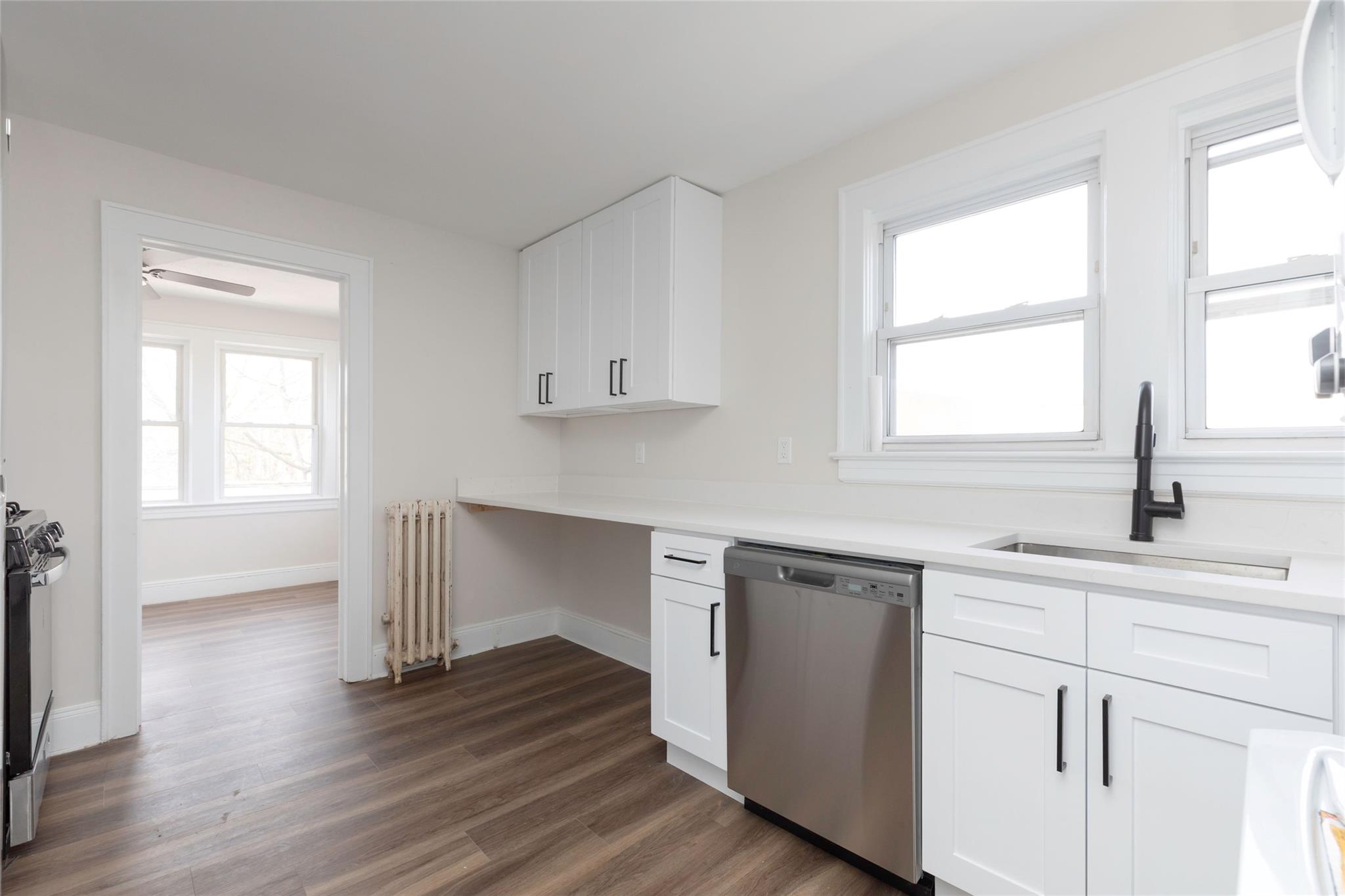 Rental Property at Grace Church Street 2, Port Chester, New York - Bedrooms: 3 
Bathrooms: 1 
Rooms: 7  - $3,600 MO.