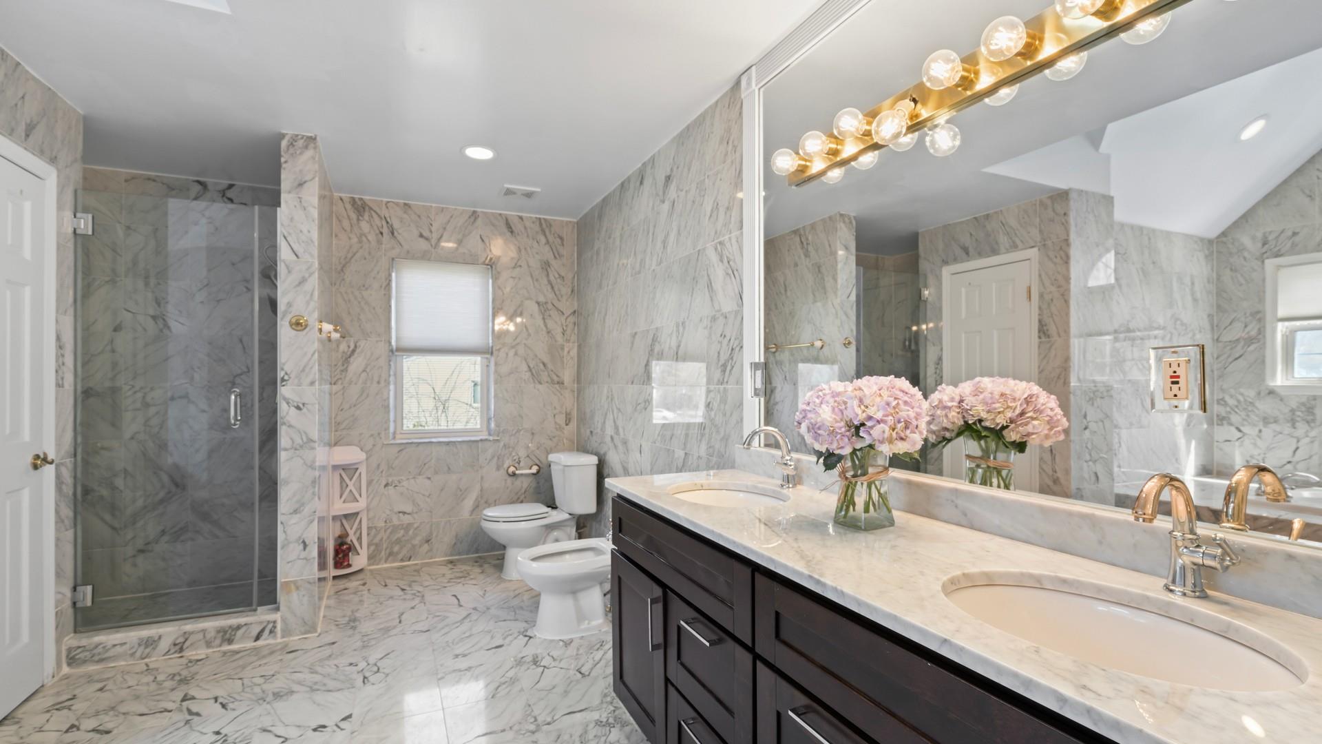 30 N Pine Drive, Roslyn, New York image 23