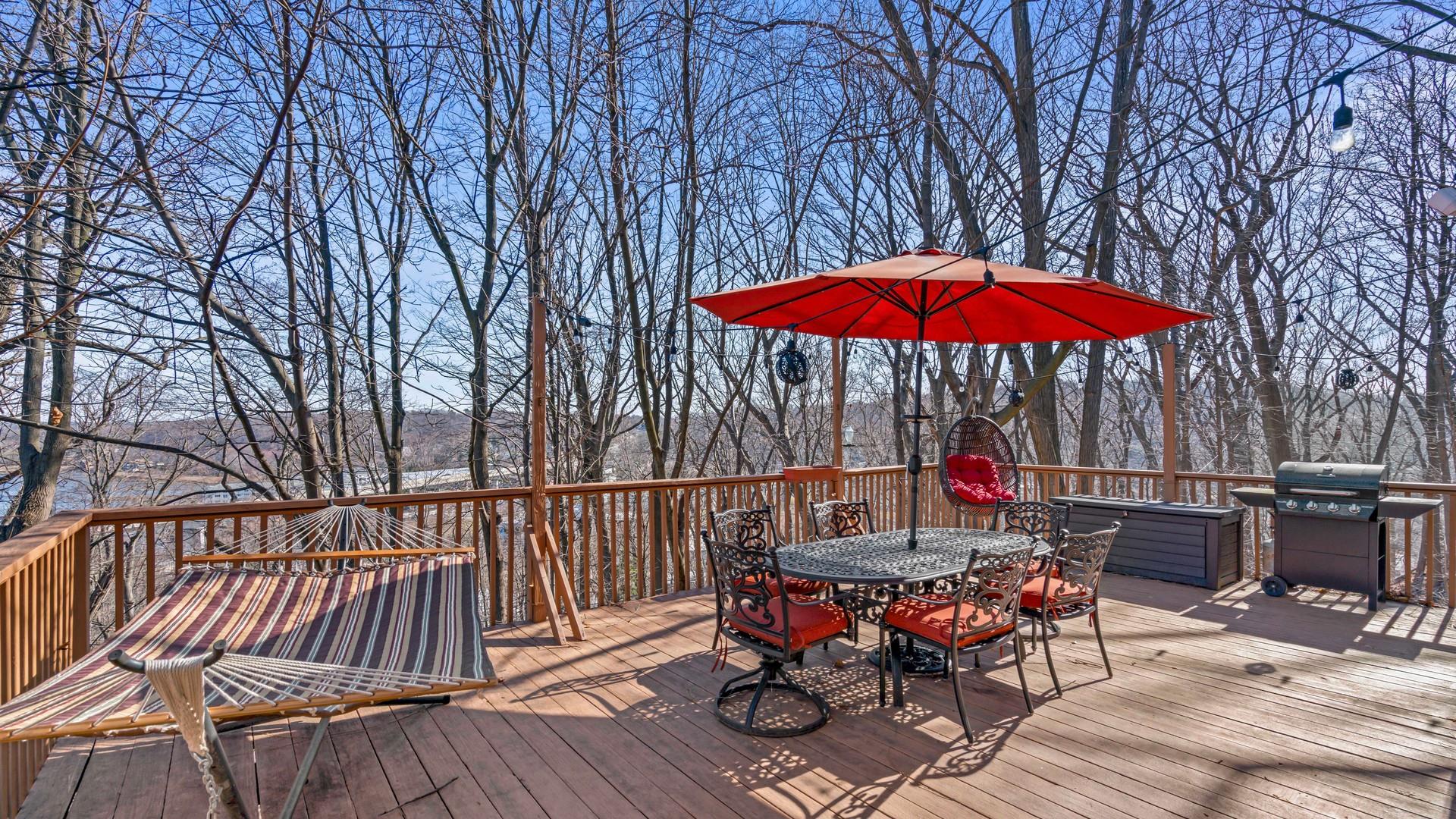 30 N Pine Drive, Roslyn, New York image 35