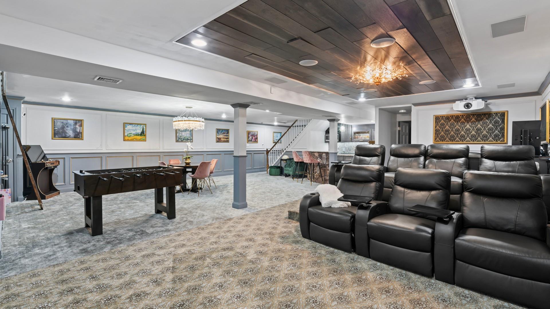 30 N Pine Drive, Roslyn, New York image 31