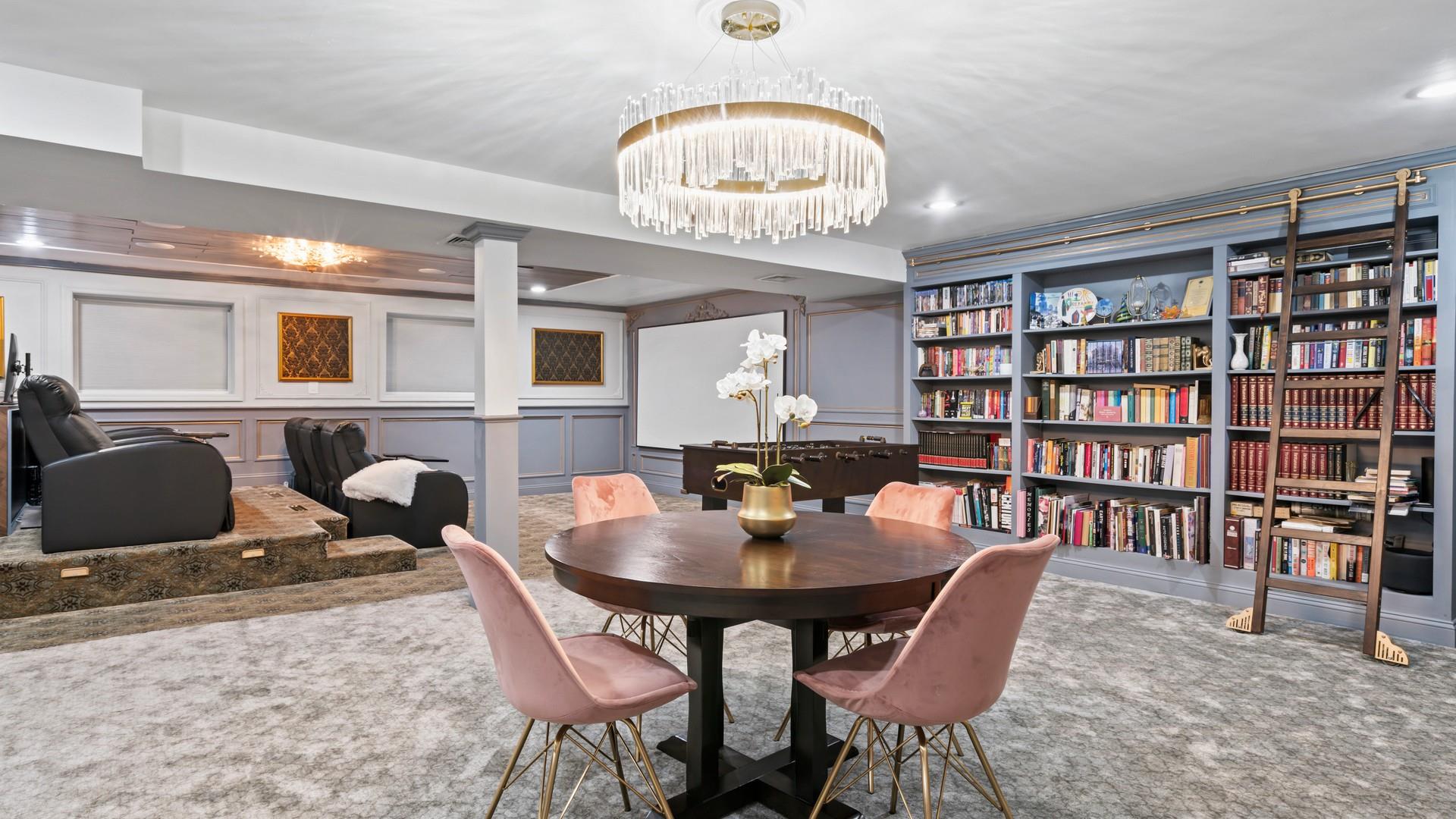 30 N Pine Drive, Roslyn, New York image 30