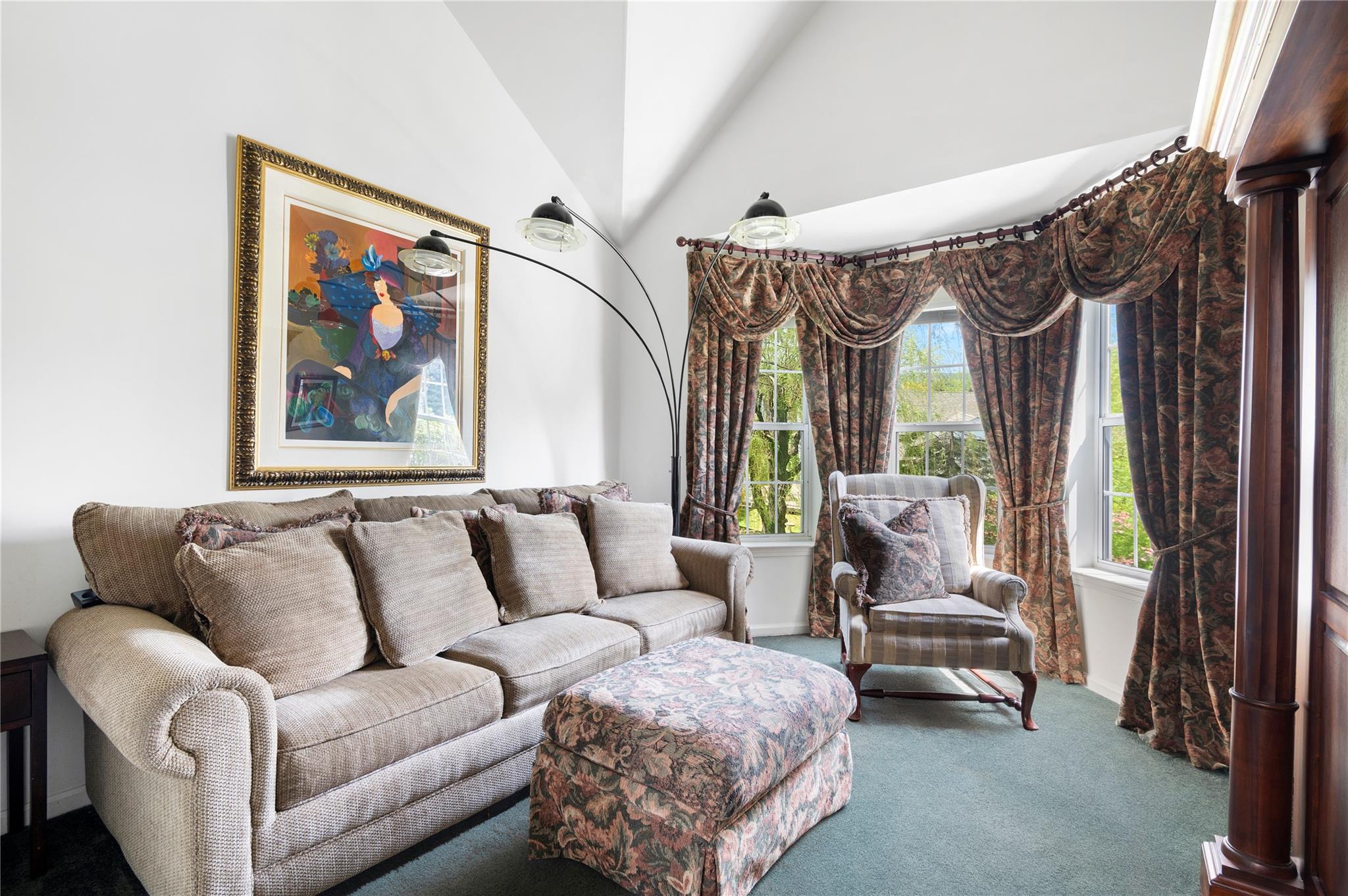 58 Roundtop Road, Yonkers, New York image 8