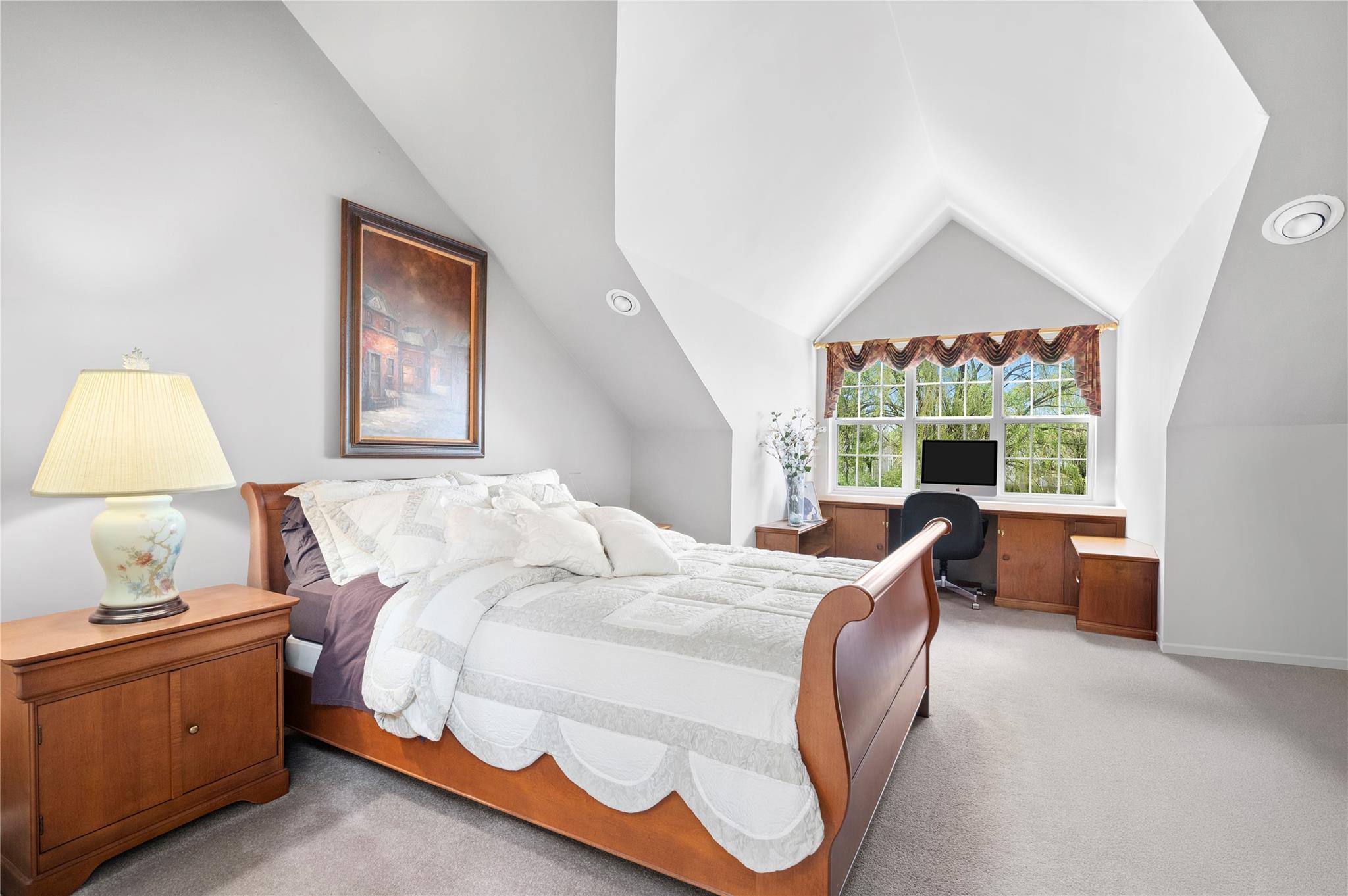 58 Roundtop Road, Yonkers, New York image 14