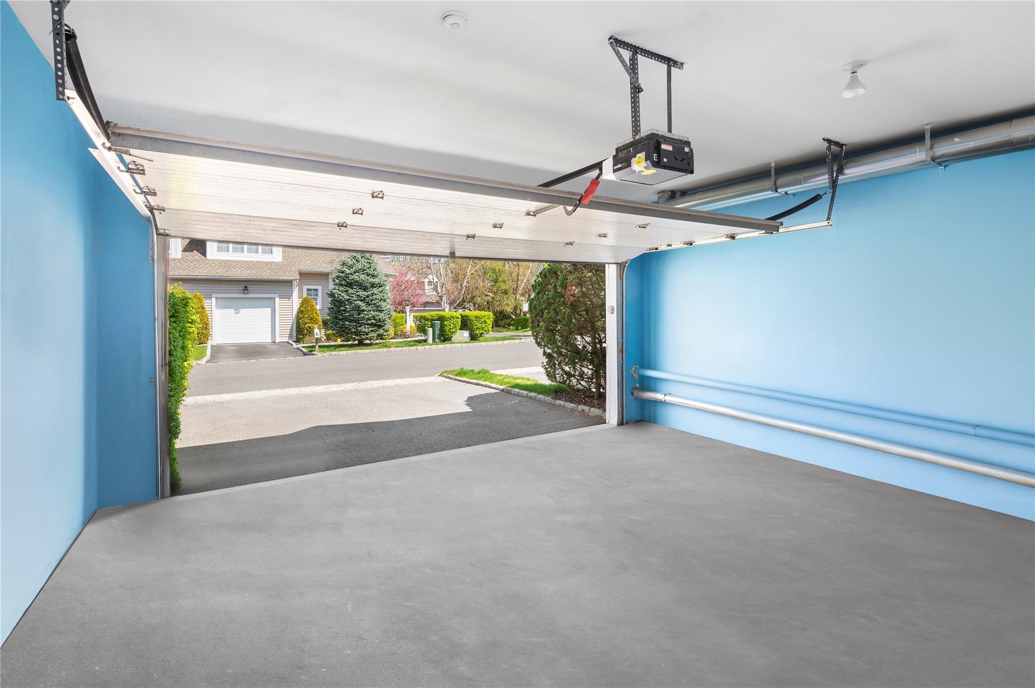 58 Roundtop Road, Yonkers, New York image 17