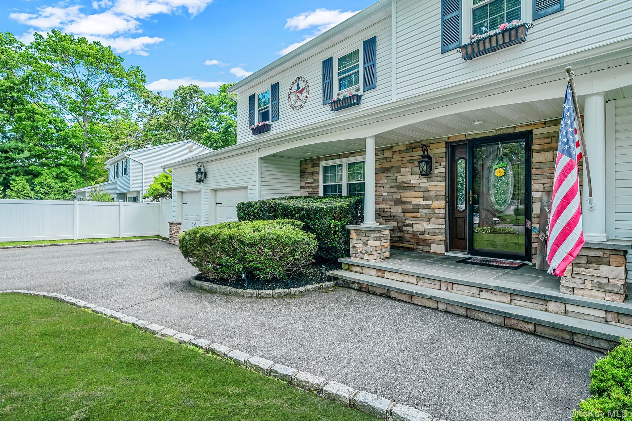 4 Sharon Drive