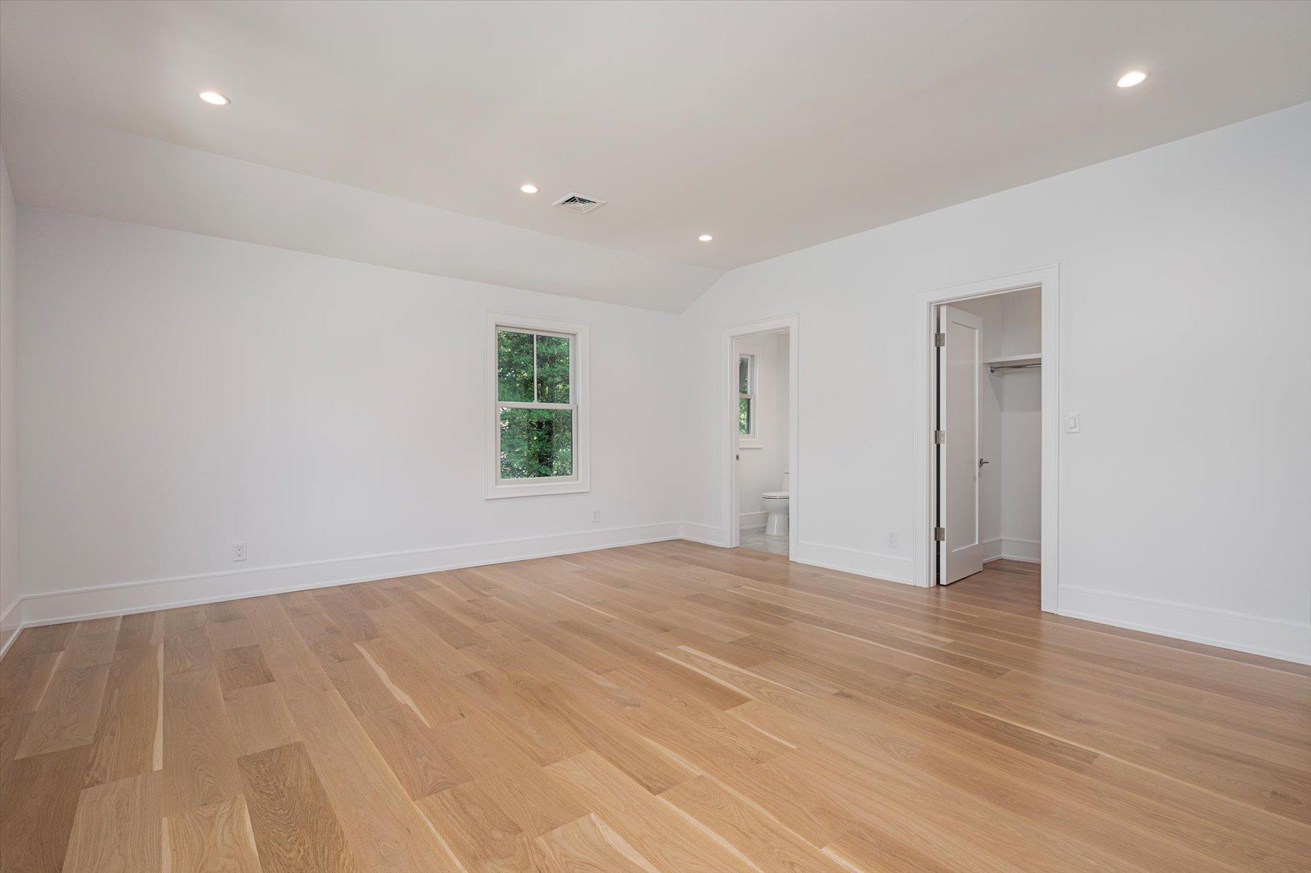 40 Hewlett Lane, Port Washington, New York image 19
