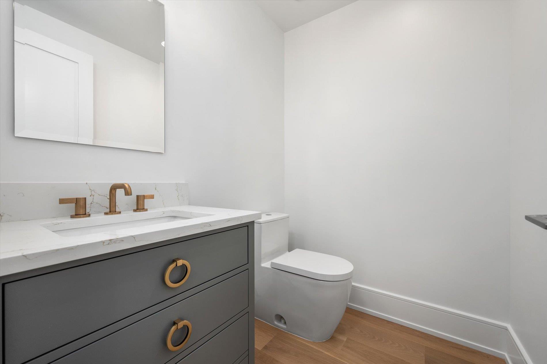 40 Hewlett Lane, Port Washington, New York image 14