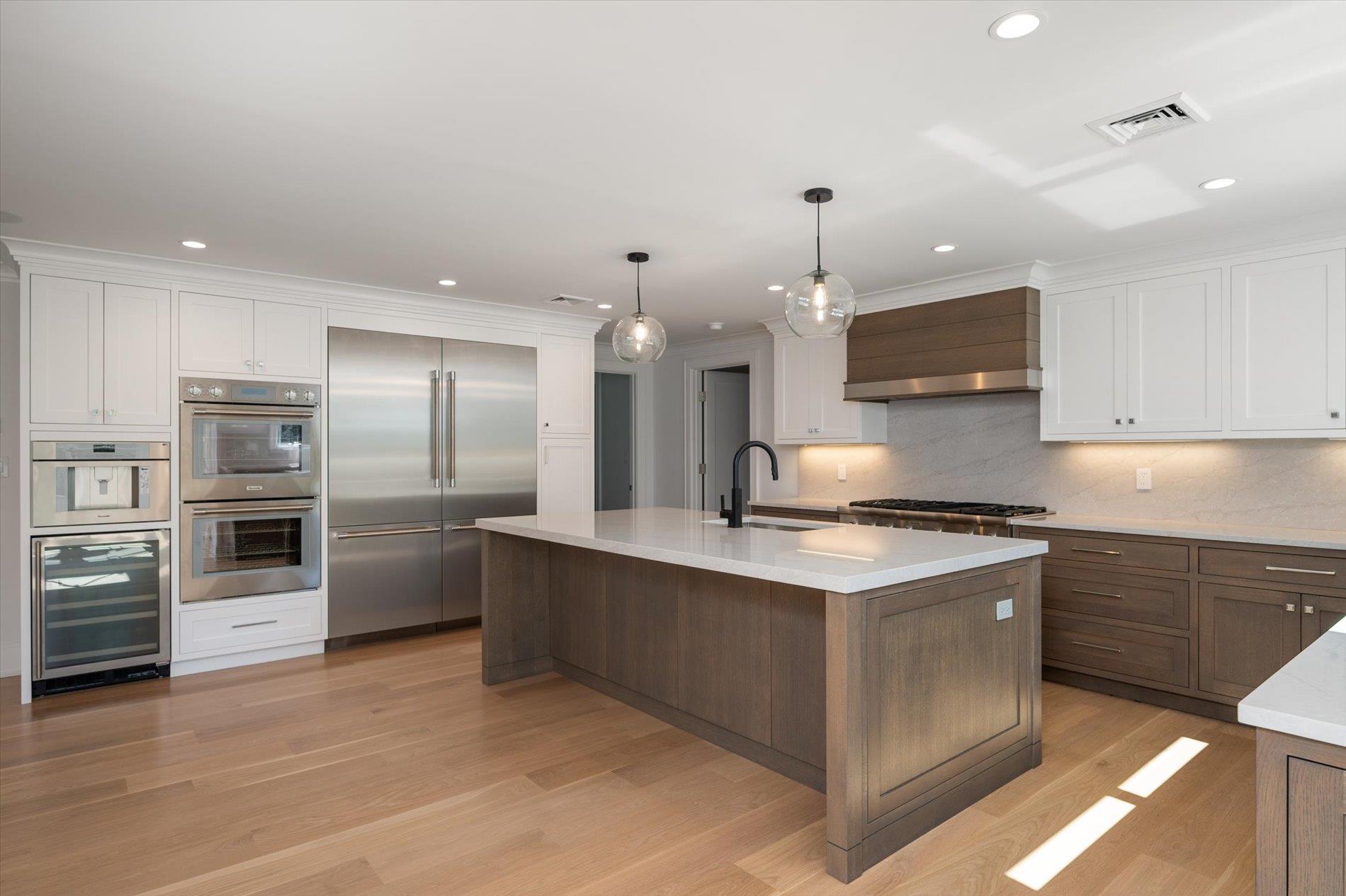 40 Hewlett Lane, Port Washington, New York image 5