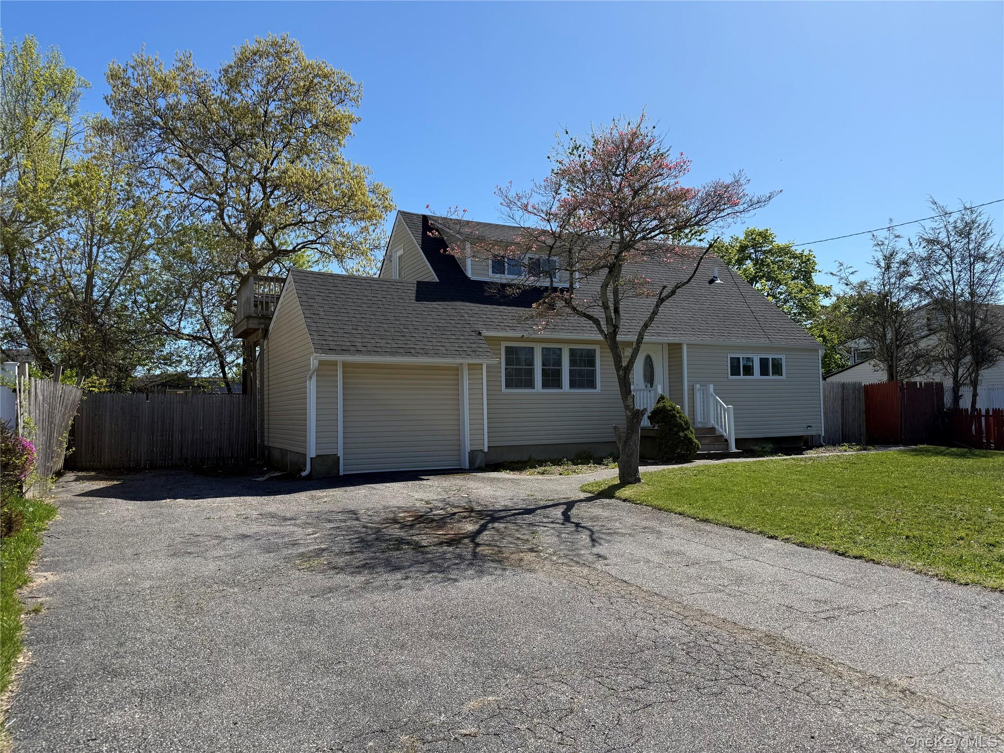 60 Meadowbrook Drive