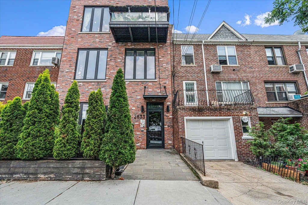Photo of 26-33 28th Street #4A, Astoria, NY 11102 (MLS # 1038318)