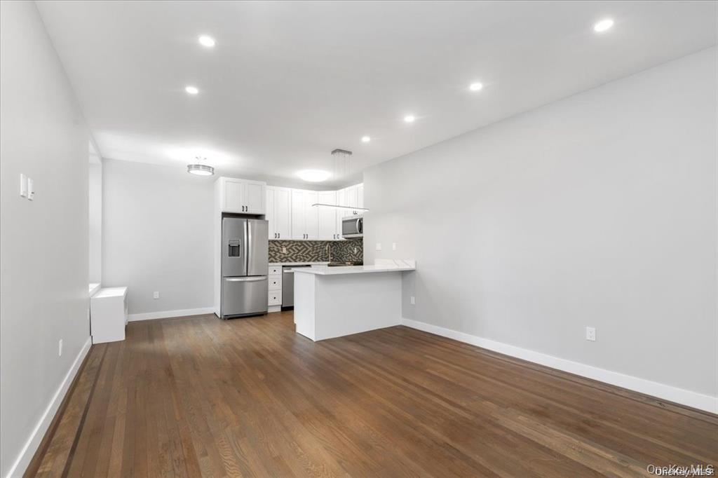 160-15 Powells Cove Boulevard B103