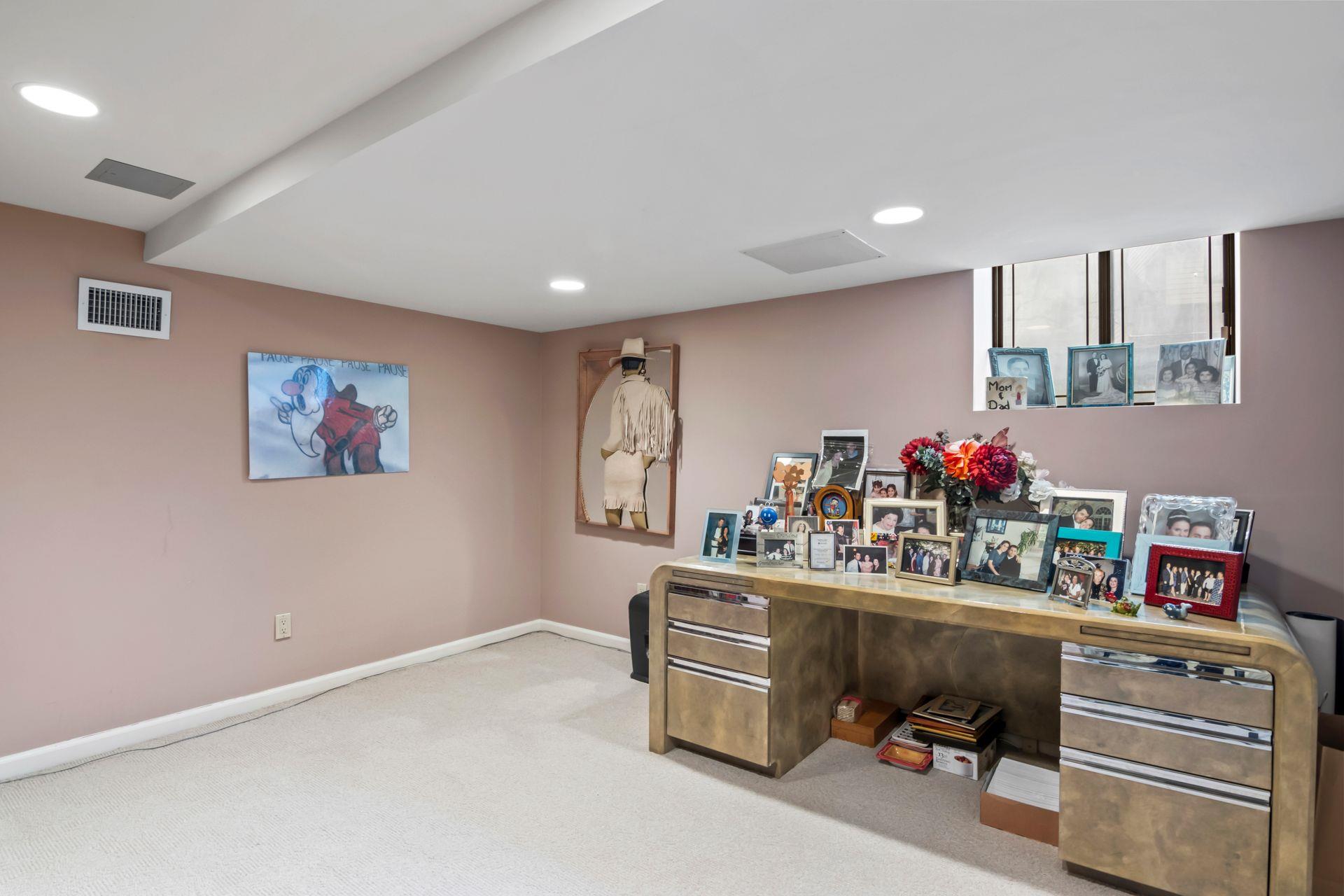 65 The Circle Cir #65, Glen Head, New York image 35