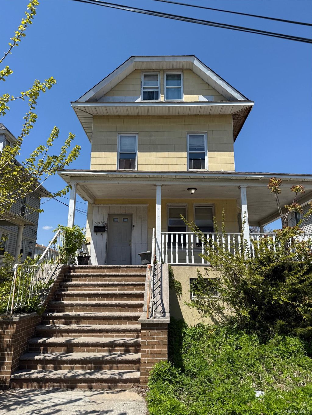 Photo of 6932 Burchell Avenue, Arverne, NY 11692 (MLS # 994941)