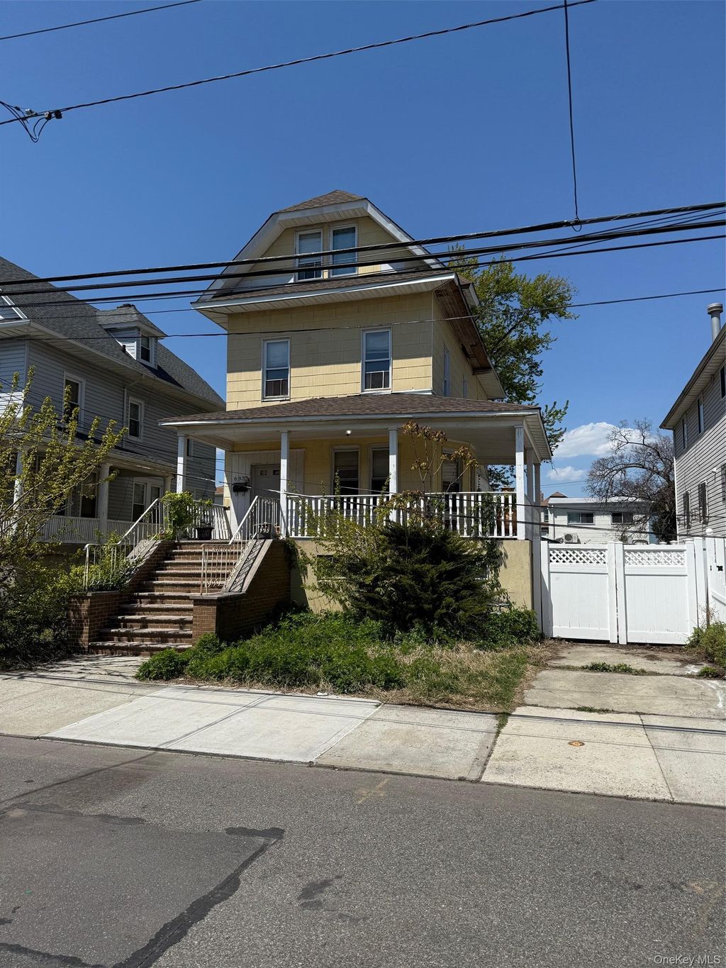 Photo of 6932 Burchell Avenue, Arverne, NY 11692 (MLS # 994941)