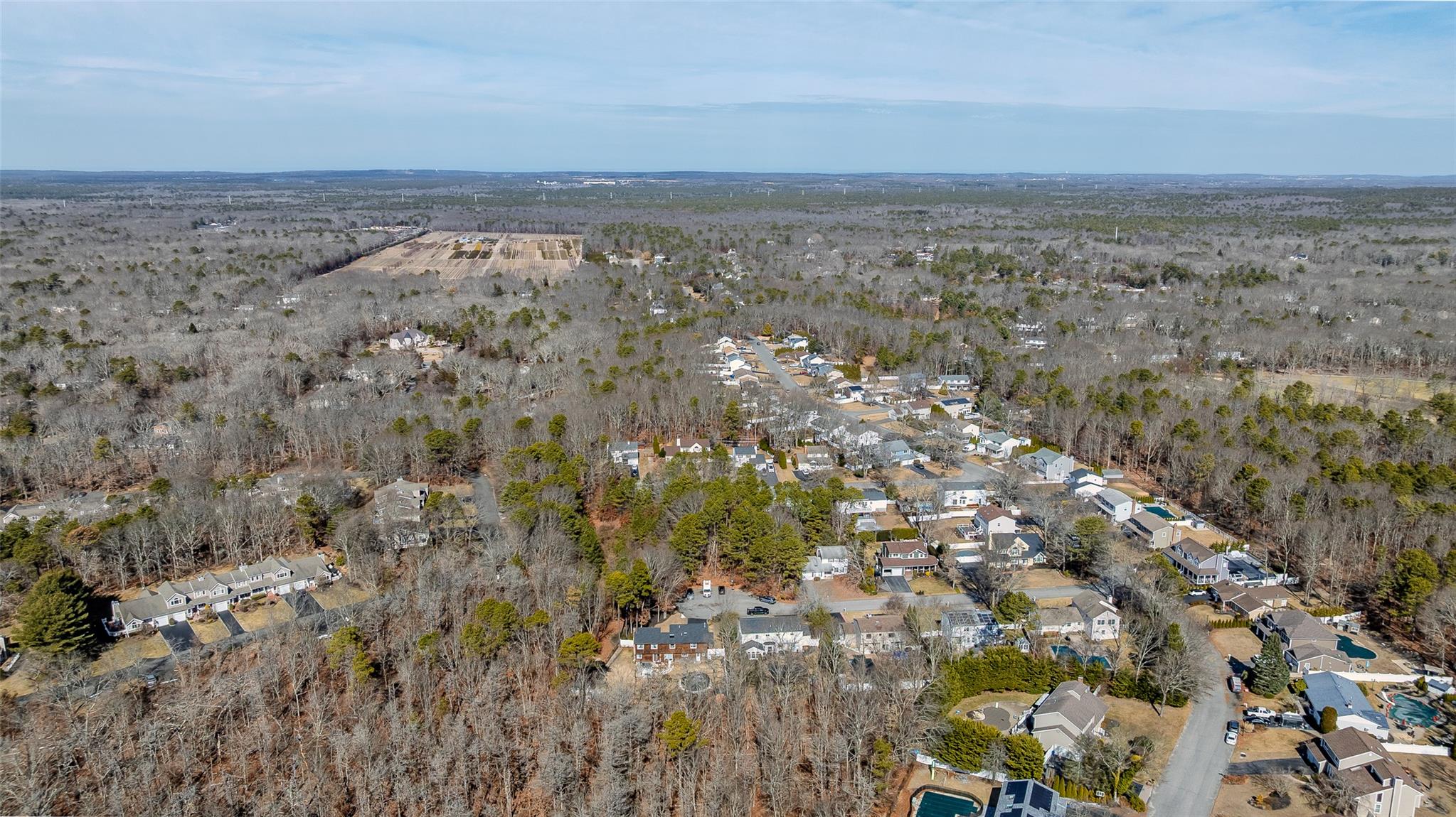 10 Rosemary Court, Manorville, New York image 41