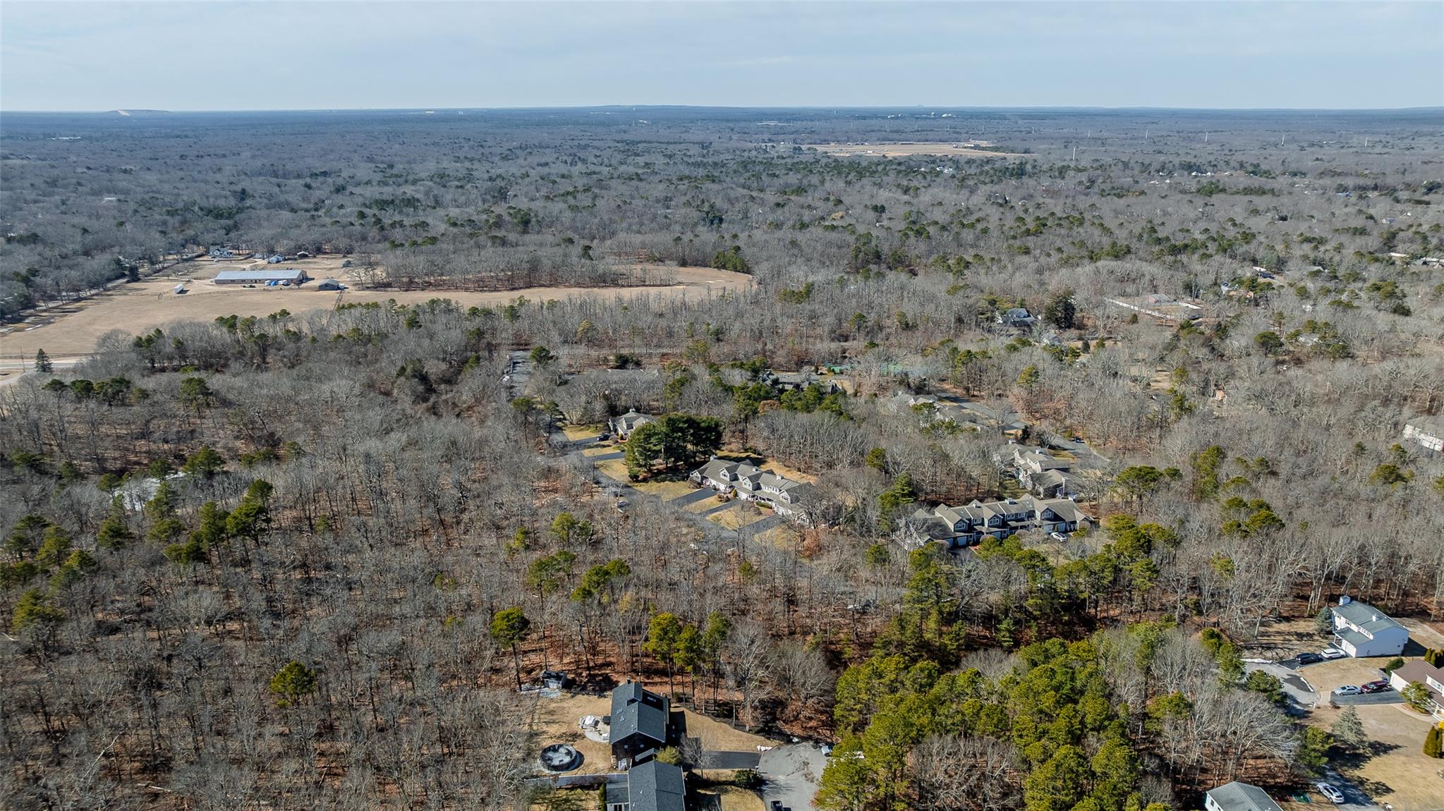 10 Rosemary Court, Manorville, New York image 40