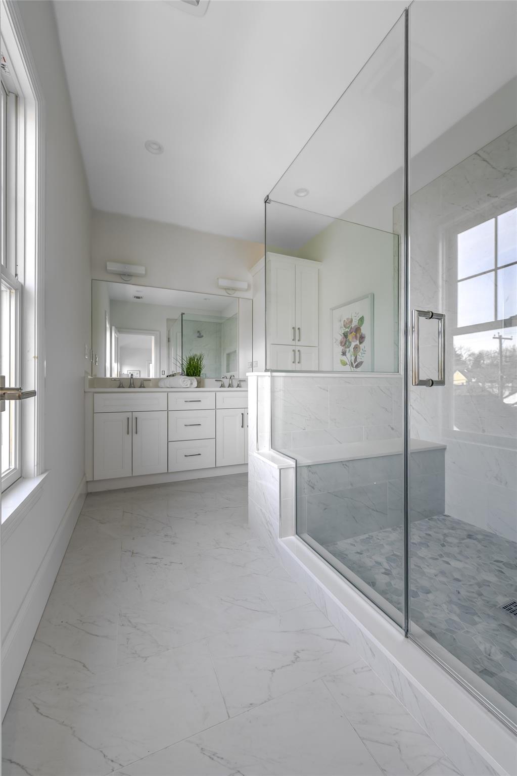 108 Linden Street, Roslyn Heights, New York image 27