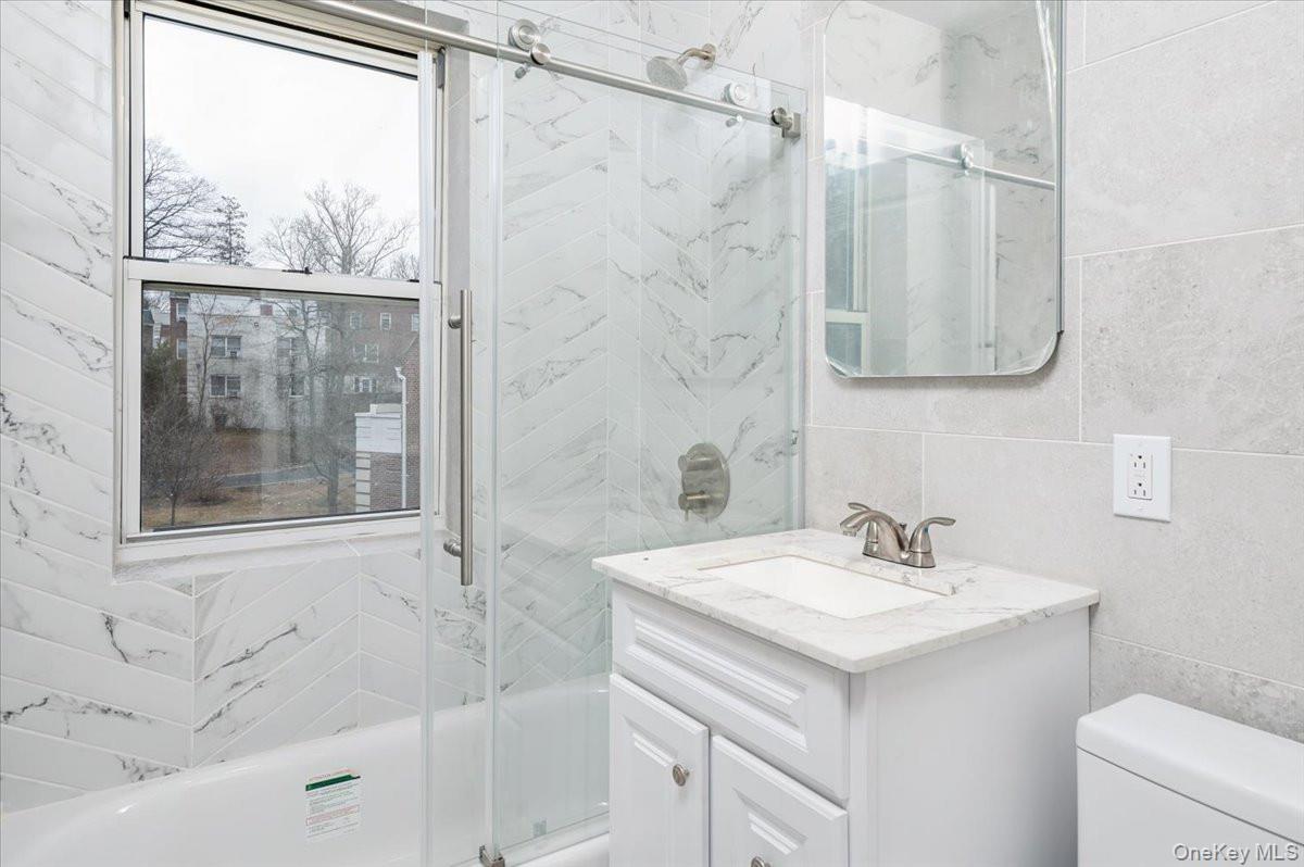 13 Sunnybrook Road 3D