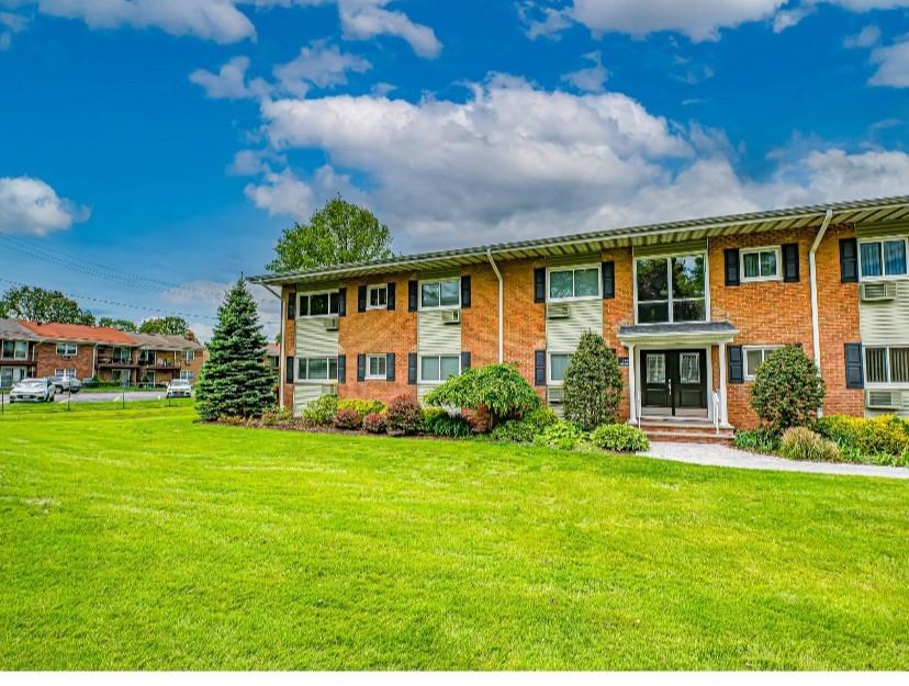 744 Deer Park Avenue #5F, North Babylon, New York image 2