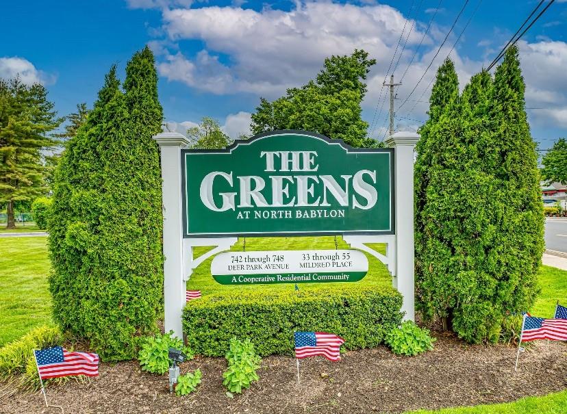 744 Deer Park Avenue #5F, North Babylon, New York image 1