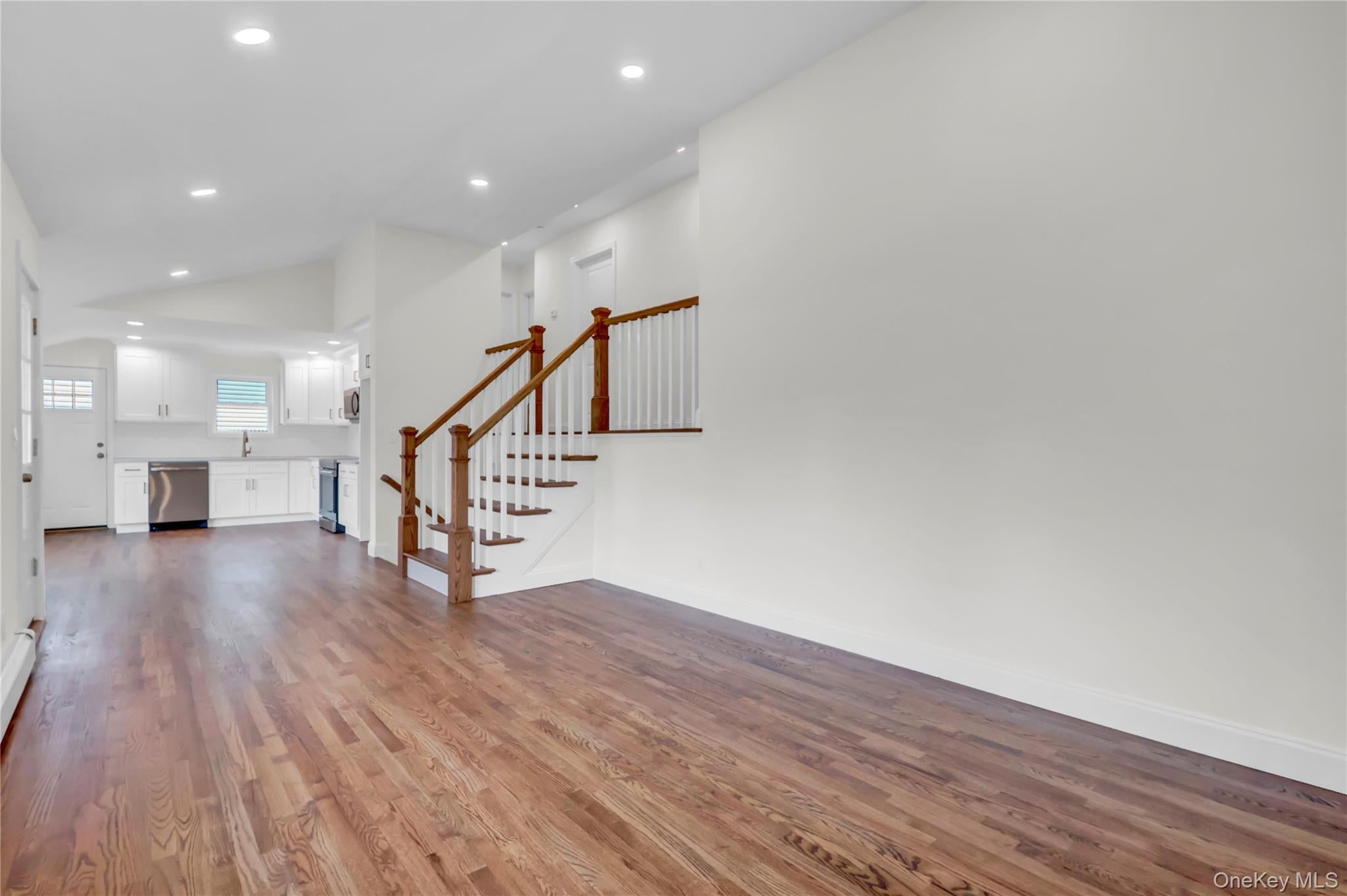 15 Glenwood Lane
