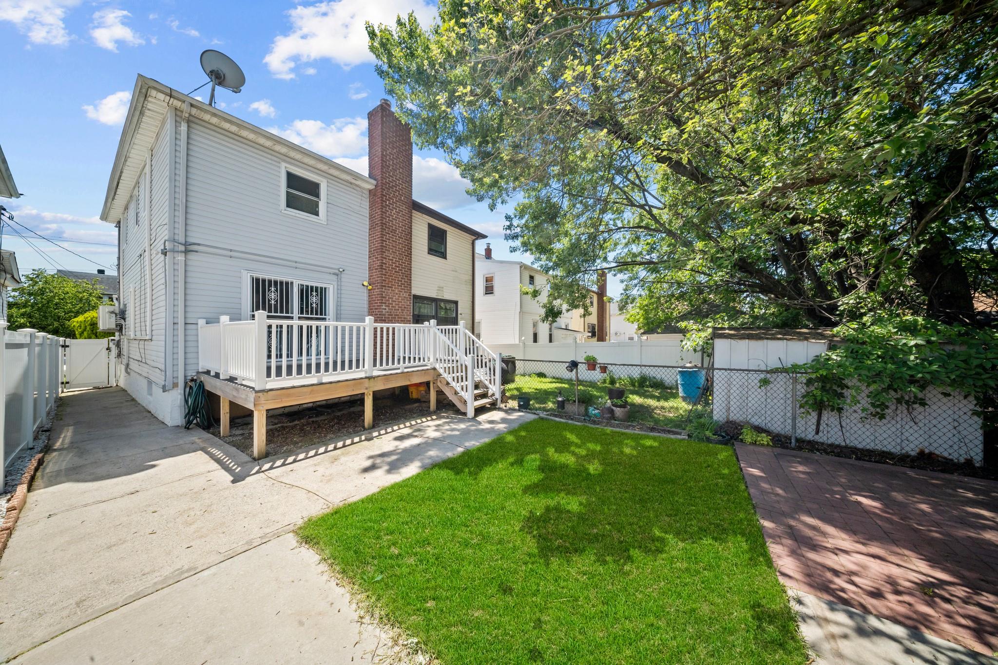 178-15 130th Ave, Jamaica, New York image 26